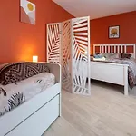 Loc Trotteur Le Safran F2 Grand Confort, Gare Sncf De Appartement *