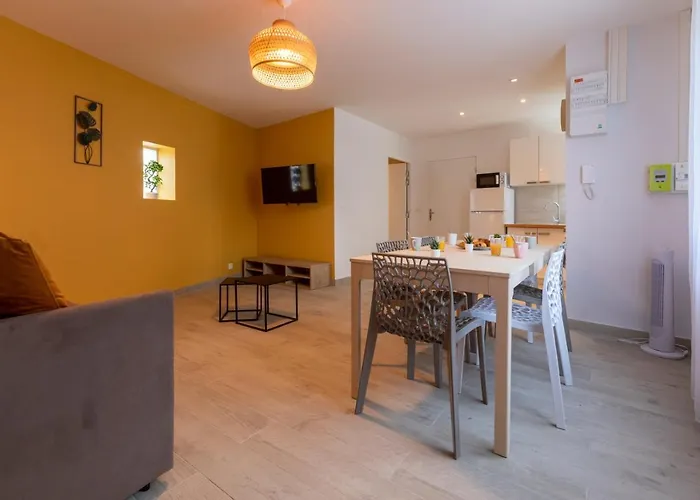 Loc Trotteur Le Safran F2 Grand Confort, Gare Sncf De Appartement *