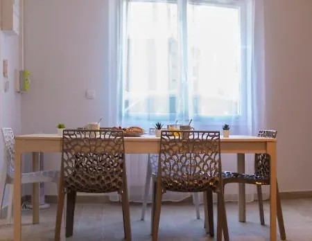 Loc Trotteur Le Safran F2 Grand Confort, Gare Sncf De Apartment *